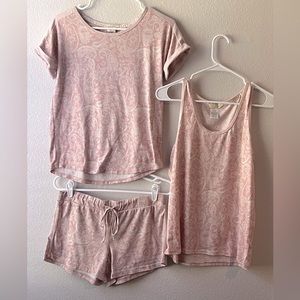 Lucky Brand sleep set. Size Small.